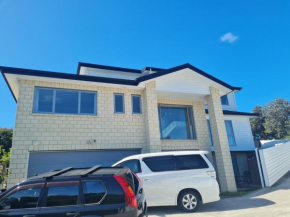 Dream House 4, Auckland